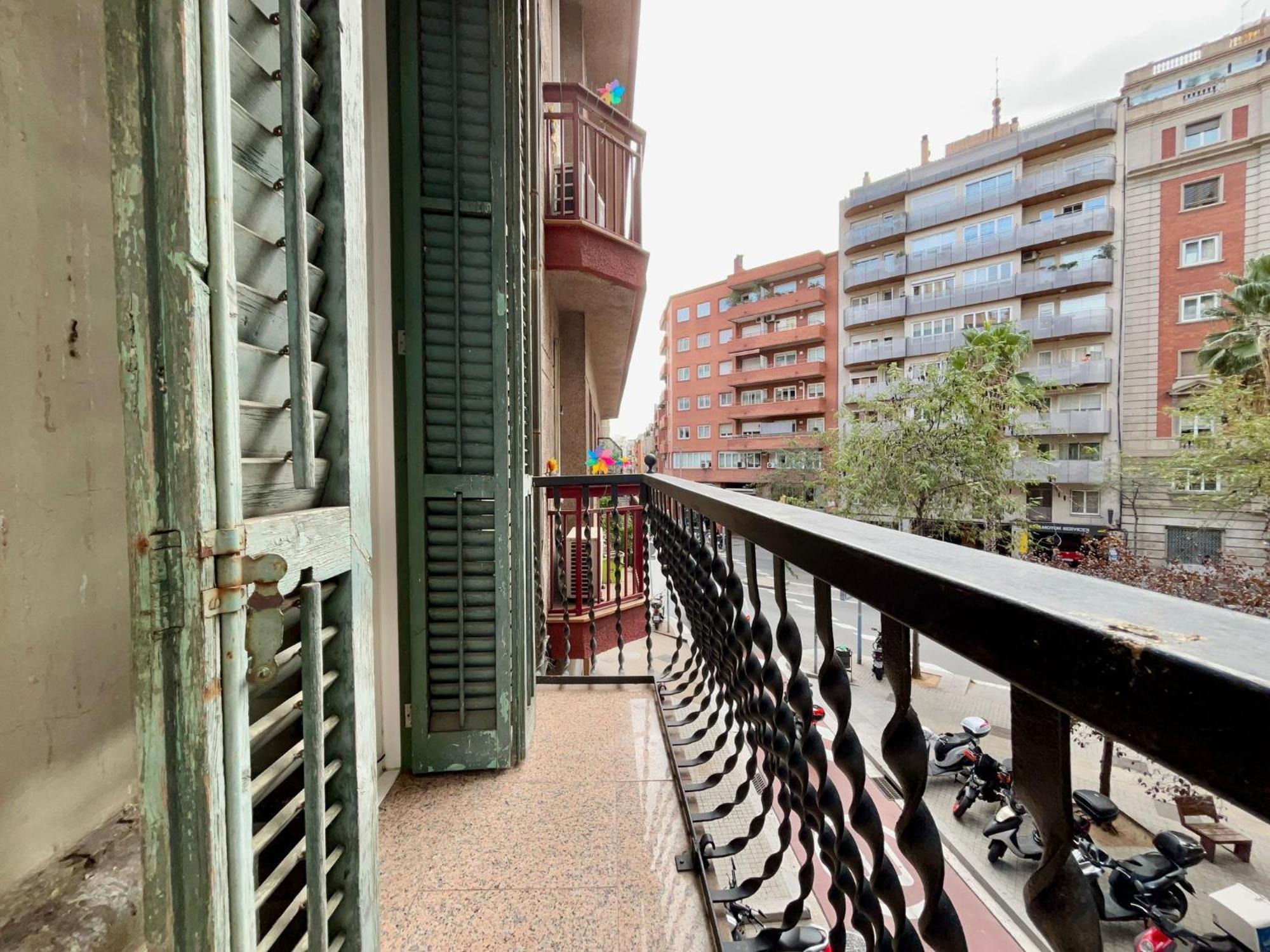 Barcelonaforrent Urban Town Suites ภายนอก รูปภาพ