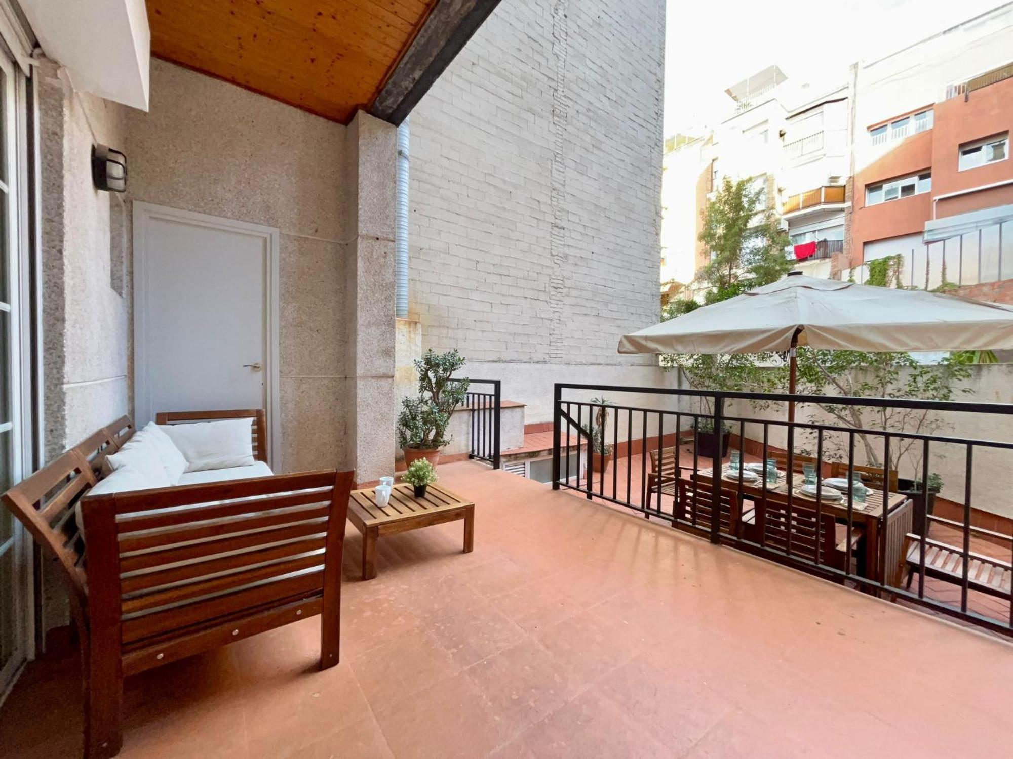 Barcelonaforrent Urban Town Suites ภายนอก รูปภาพ
