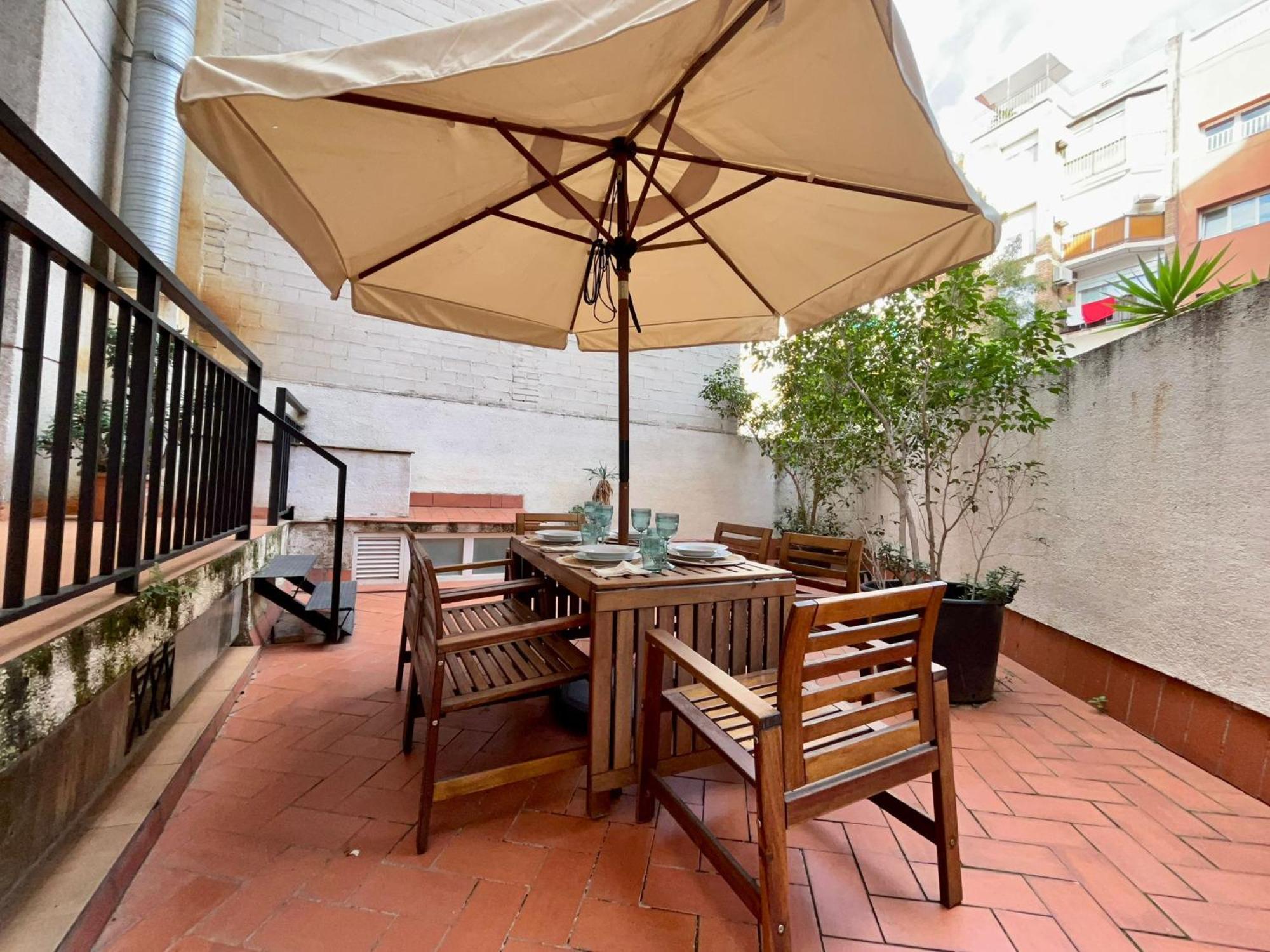 Barcelonaforrent Urban Town Suites ภายนอก รูปภาพ