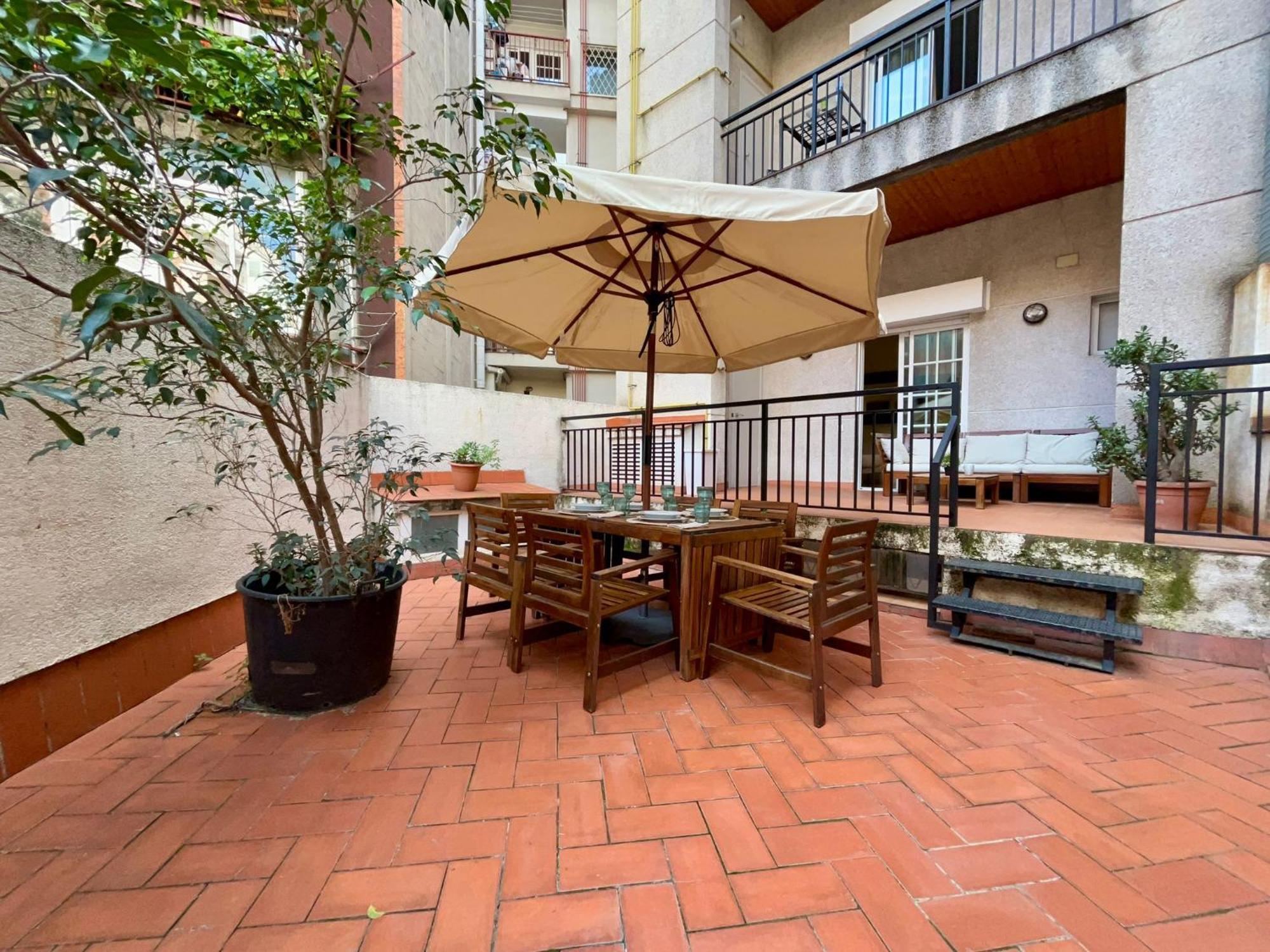 Barcelonaforrent Urban Town Suites ภายนอก รูปภาพ