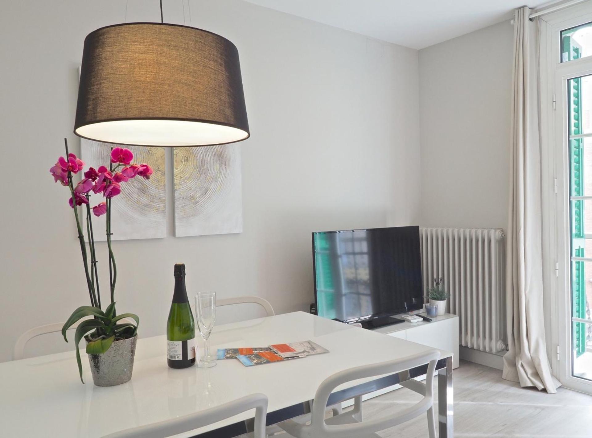 Barcelonaforrent Urban Town Suites ภายนอก รูปภาพ