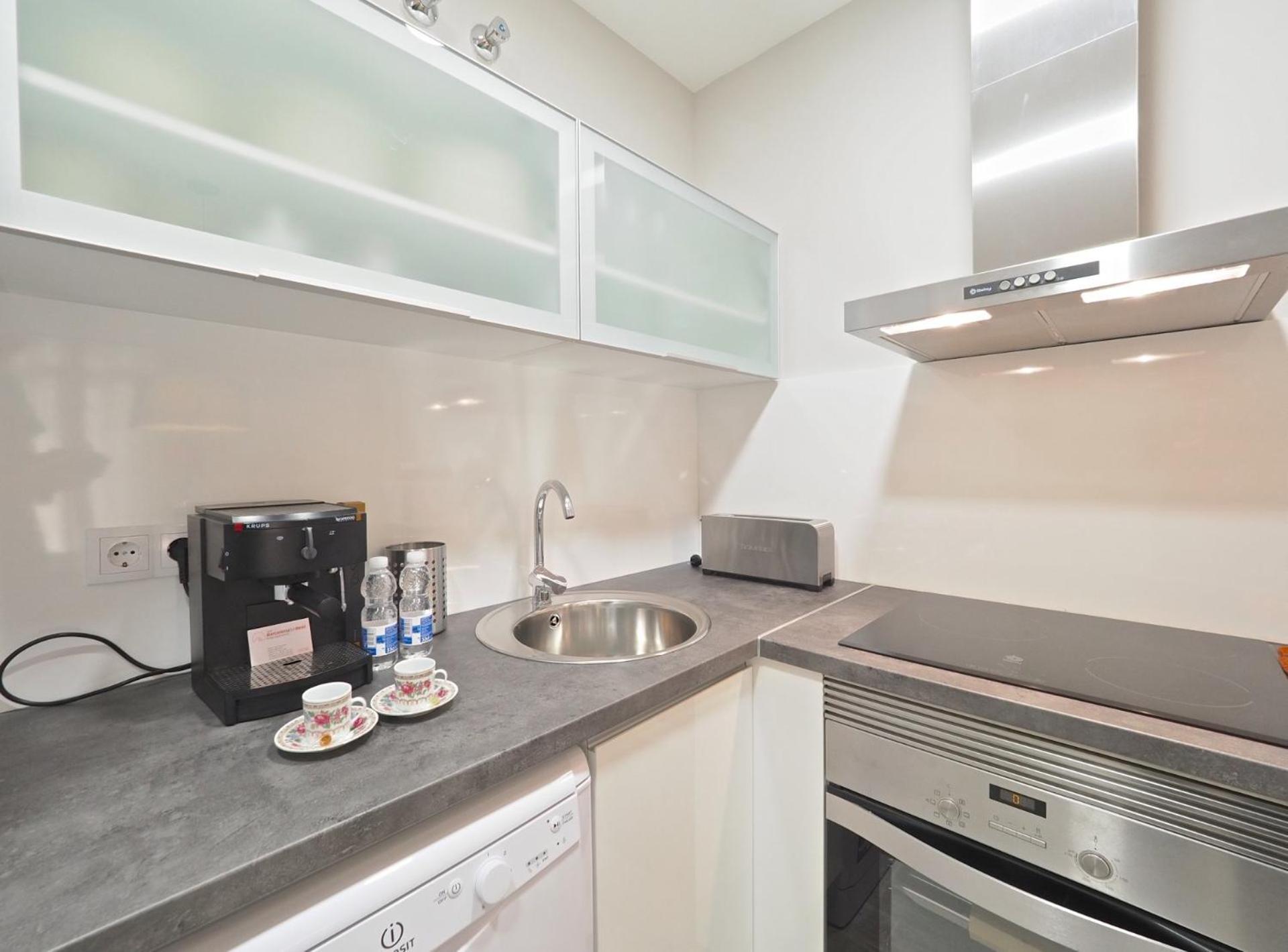 Barcelonaforrent Urban Town Suites ภายนอก รูปภาพ