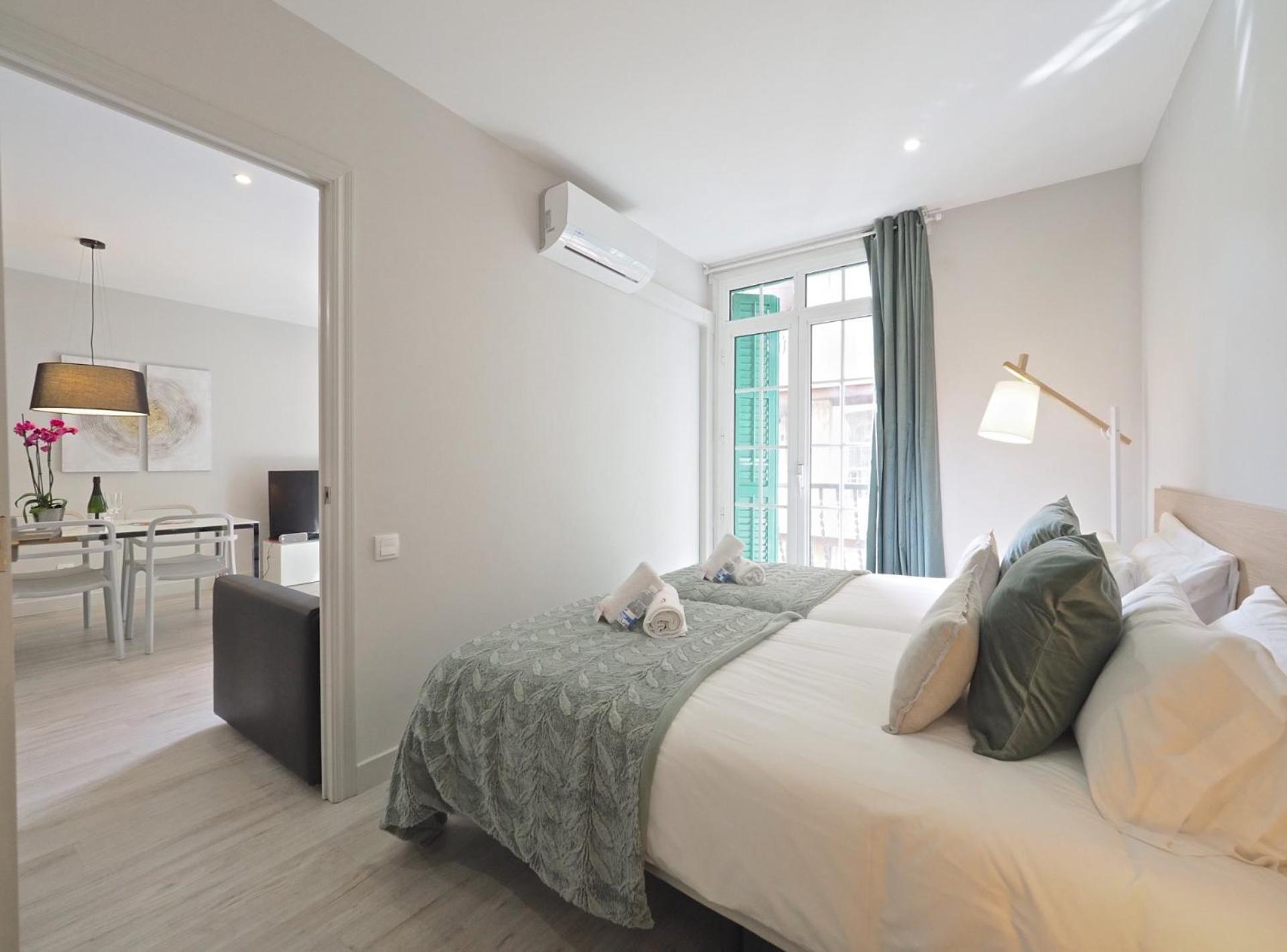 Barcelonaforrent Urban Town Suites ภายนอก รูปภาพ
